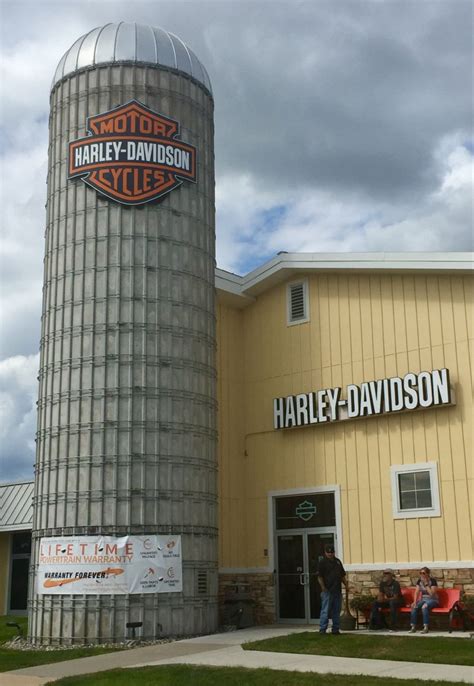 Big barn harley - Call our service department at (515) 265-4444. Big Barn Harley-Davidson® is a H-D® dealership in Des Moines, IA. As well as offering service, parts, rentals, and financing, we carry the latest from Harley-Davidson®, including 2017 and 2018 Street®, Sportster® Softail®, and Touring models. 